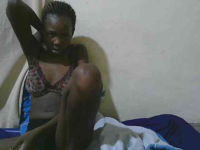 queen-slender webcam