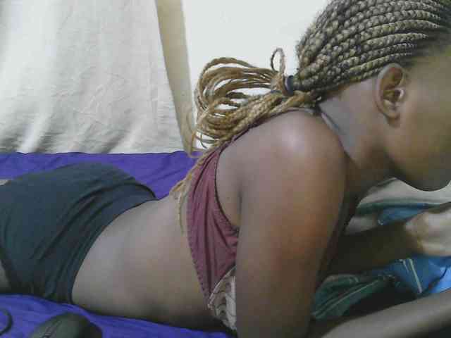 queen-slender webcam