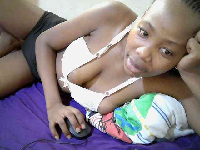 queen-slender webcam
