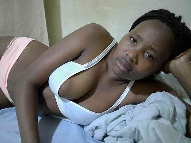 queen-slender webcam