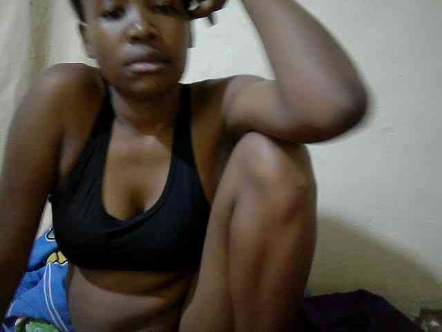 queen-slender webcam