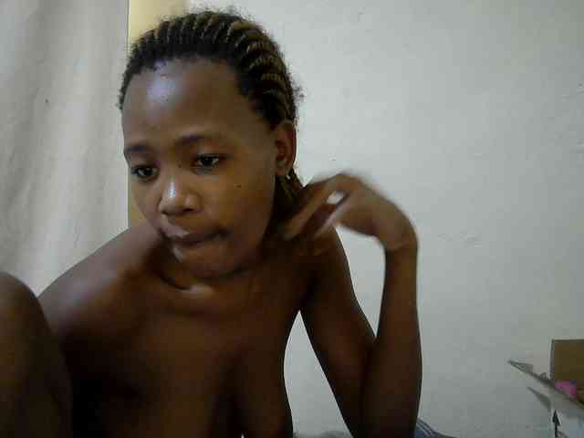 Model: queen-slender
