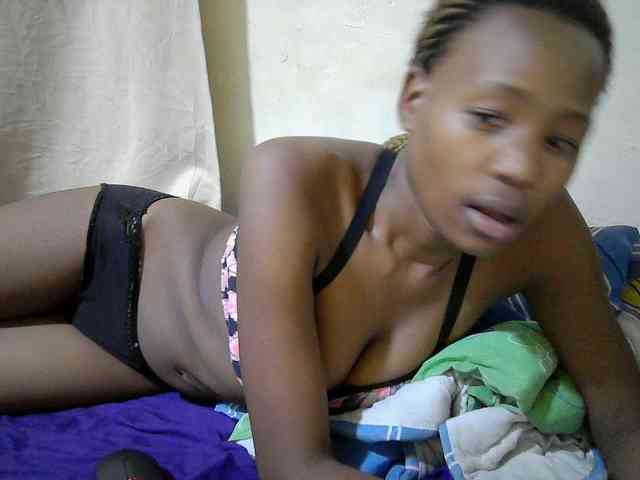 queen-slender webcam
