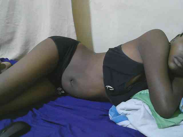 queen-slender webcam