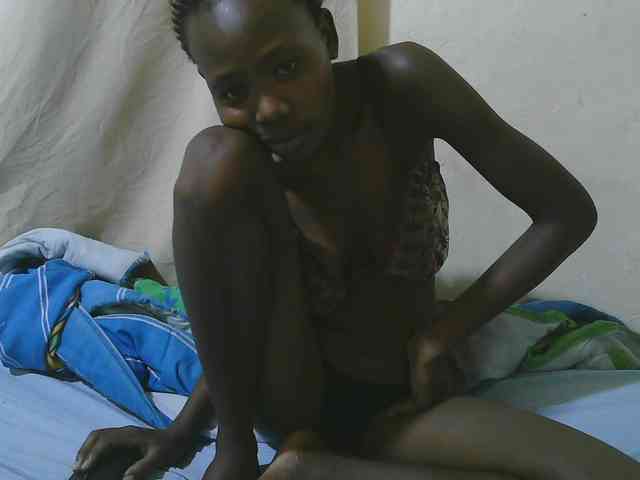 queen-slender webcam