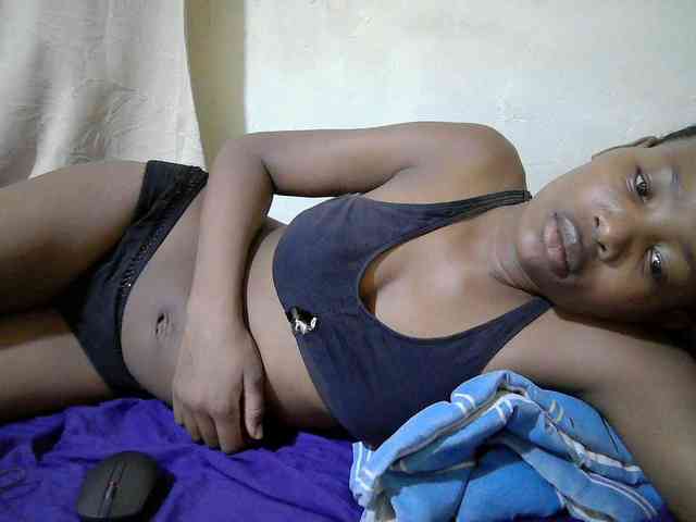 queen-slender webcam