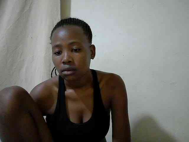 queen-slender webcam