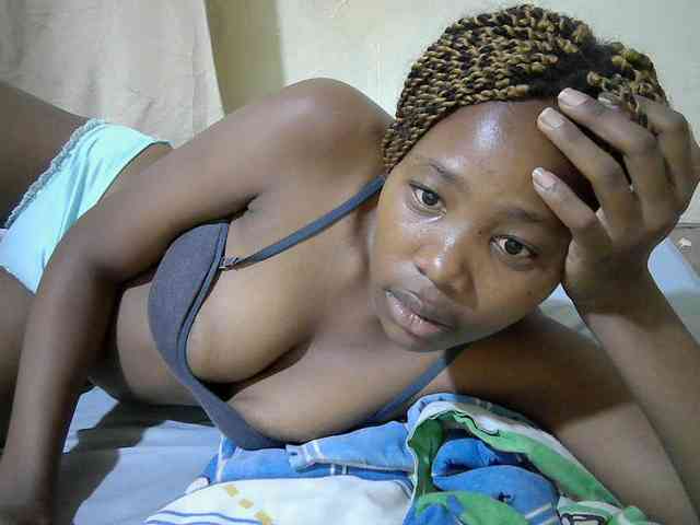 queen-slender webcam