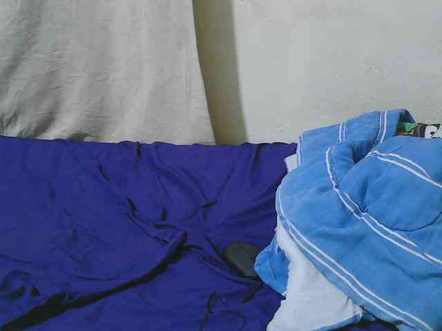 queen-slender webcam