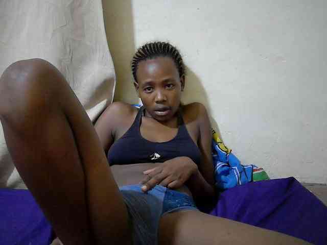 queen-slender webcam