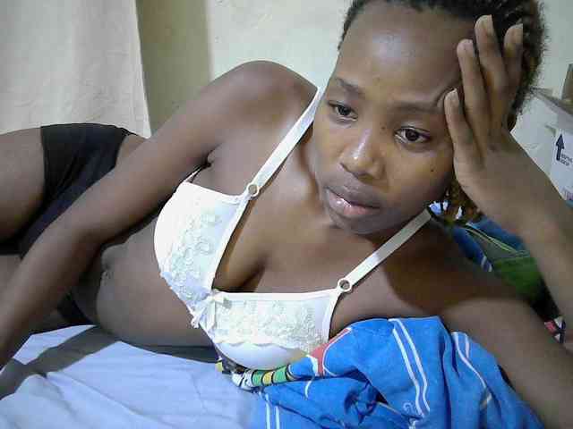 queen-slender webcam
