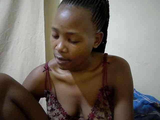 queen-slender webcam