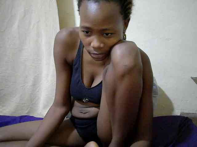 queen-slender webcam