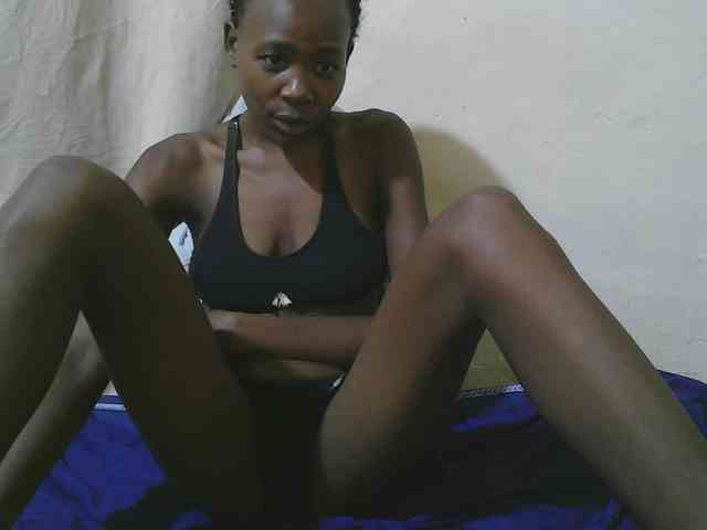 queen-slender webcam