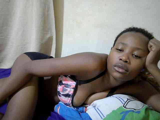 queen-slender webcam