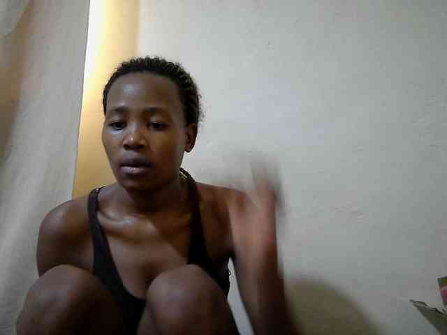 queen-slender webcam