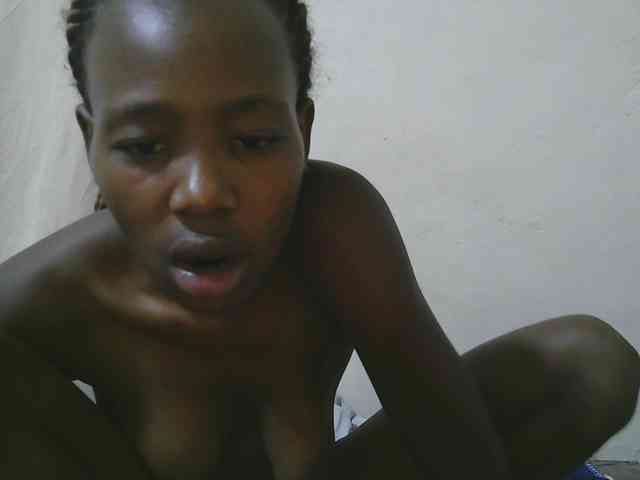 queen-slender webcam