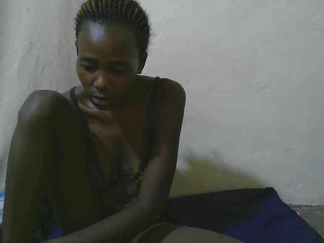 queen-slender webcam