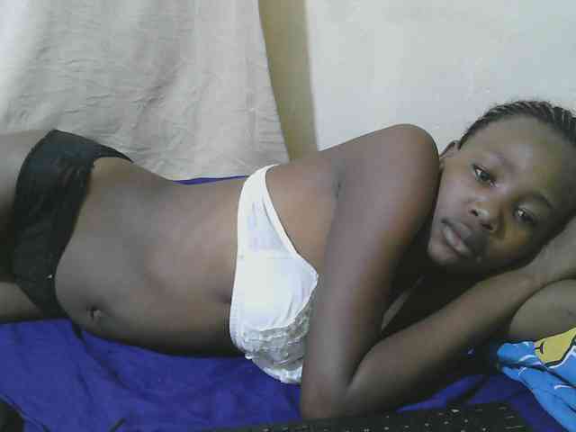 queen-slender webcam