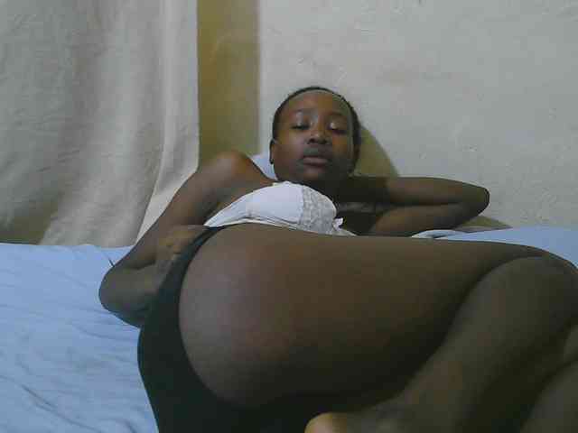 queen-slender webcam