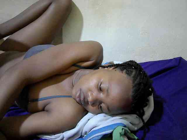 Model: queen-slender