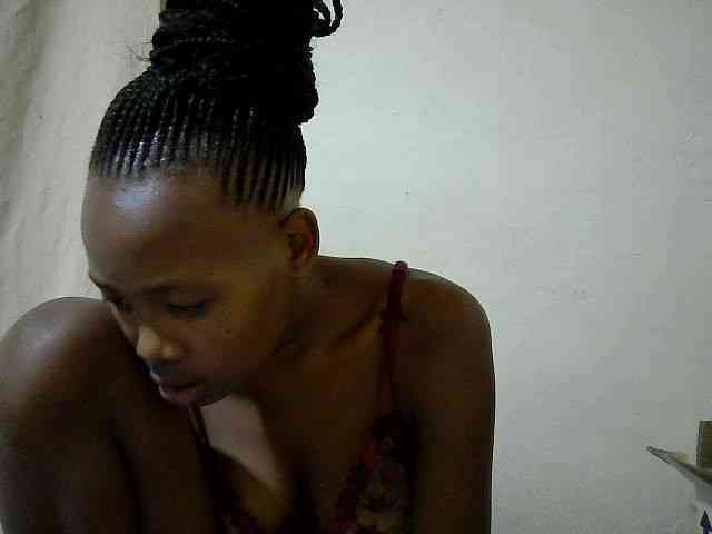 queen-slender webcam