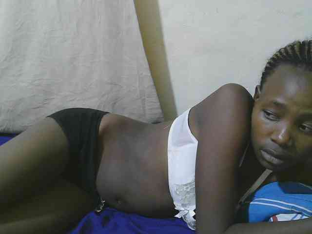 queen-slender webcam