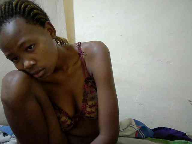 queen-slender webcam