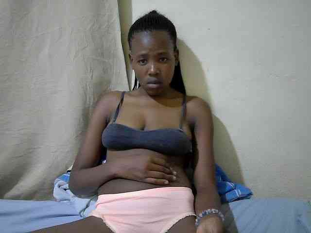 queen-slender webcam