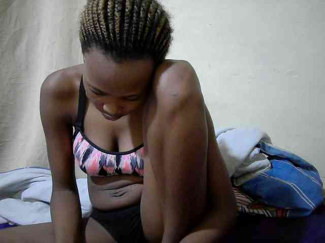queen-slender webcam