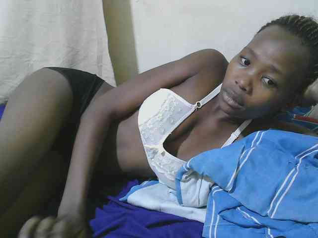 queen-slender webcam