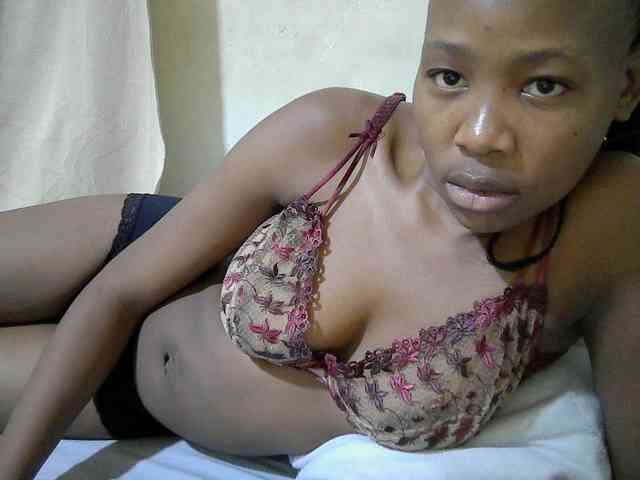 queen-slender webcam