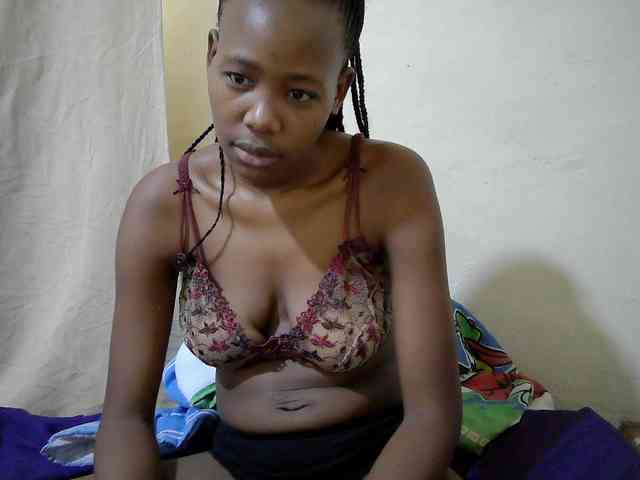 queen-slender webcam