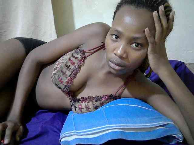 queen-slender webcam