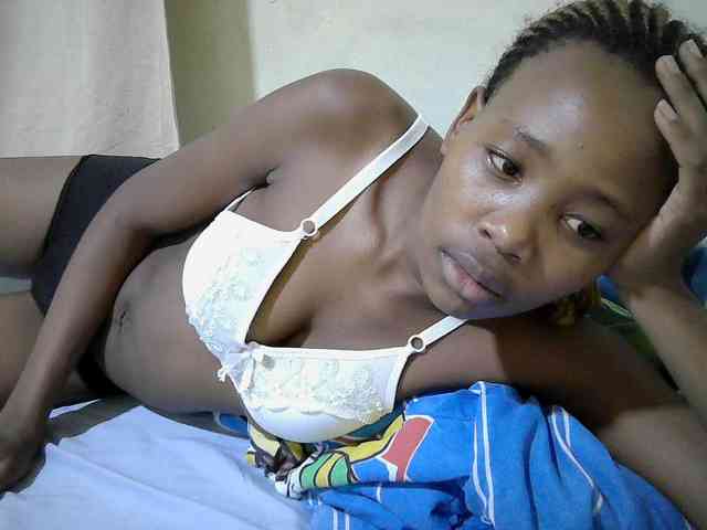queen-slender webcam