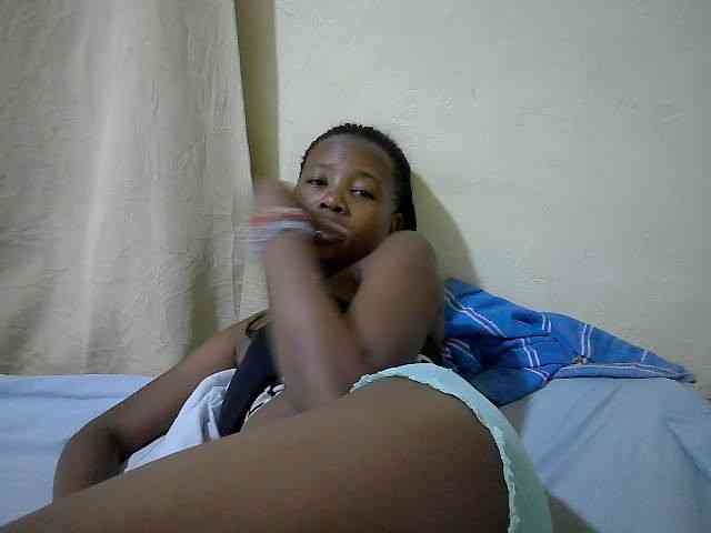 queen-slender webcam