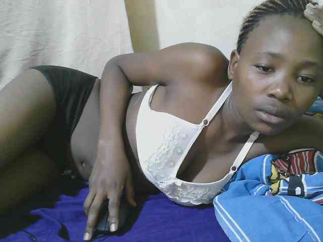 queen-slender webcam