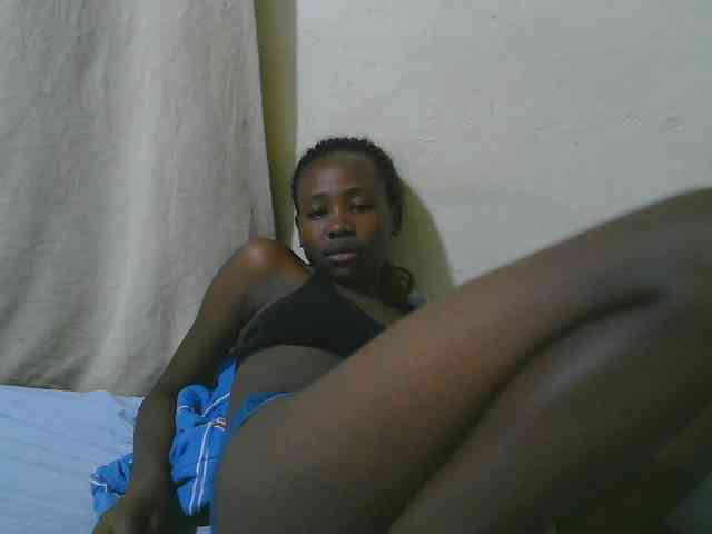 queen-slender webcam