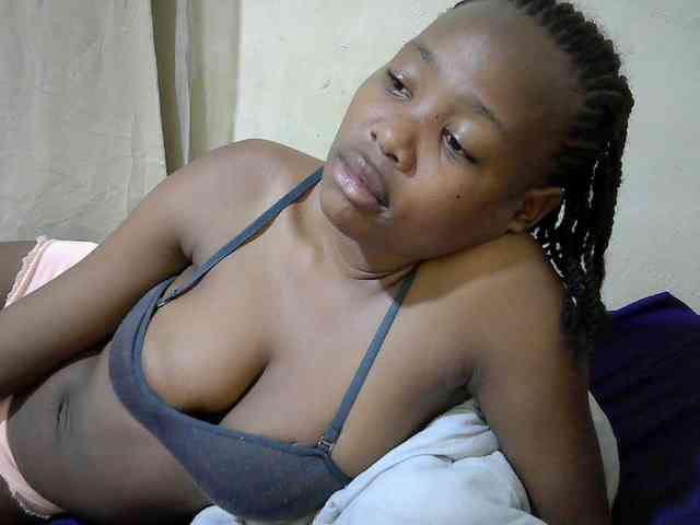 queen-slender webcam