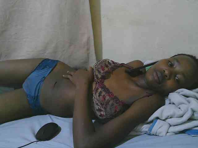 queen-slender webcam