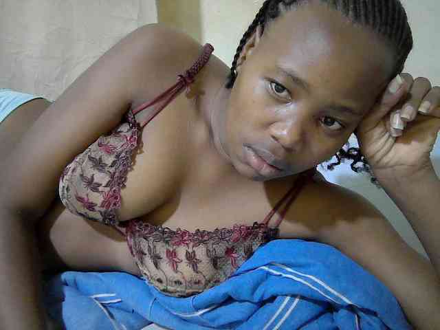 queen-slender webcam