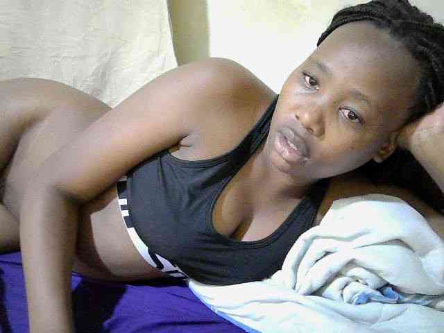 queen-slender webcam