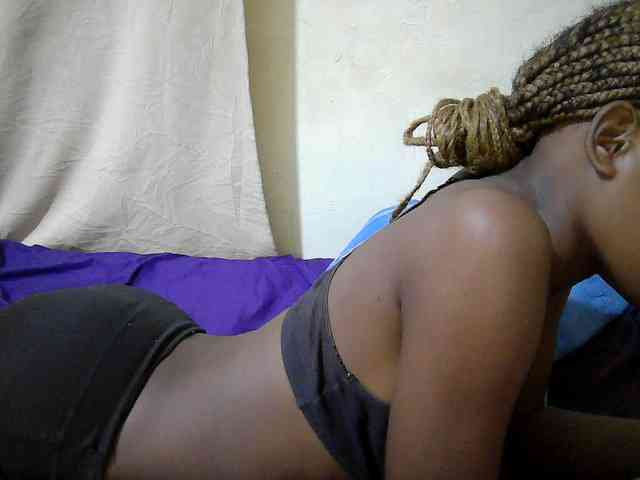 queen-slender webcam