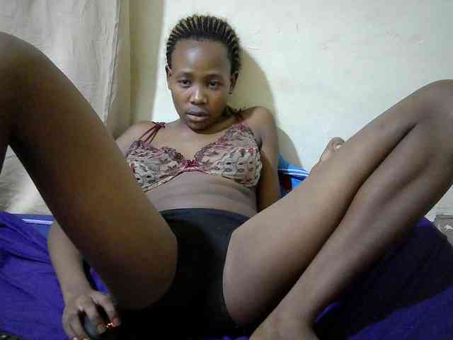 queen-slender webcam