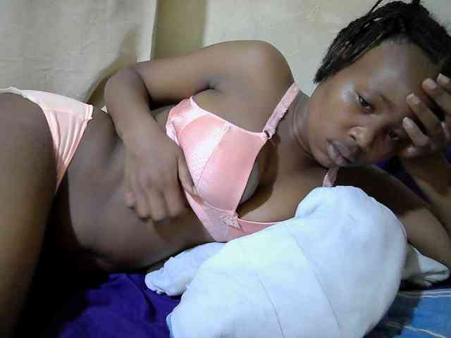 queen-slender webcam
