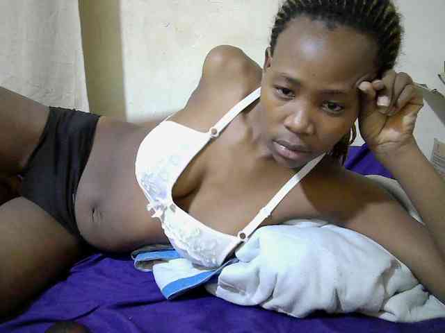 queen-slender webcam