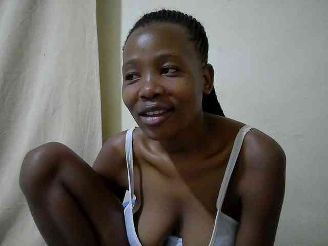 queen-slender webcam