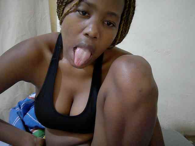 queen-slender webcam