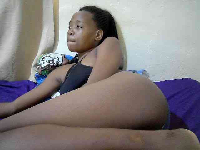 queen-slender webcam