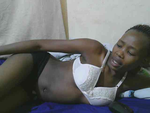 queen-slender webcam